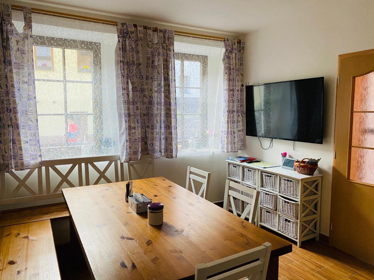 Apartman Pod Bozim Darem Jachymov Bagian luar foto
