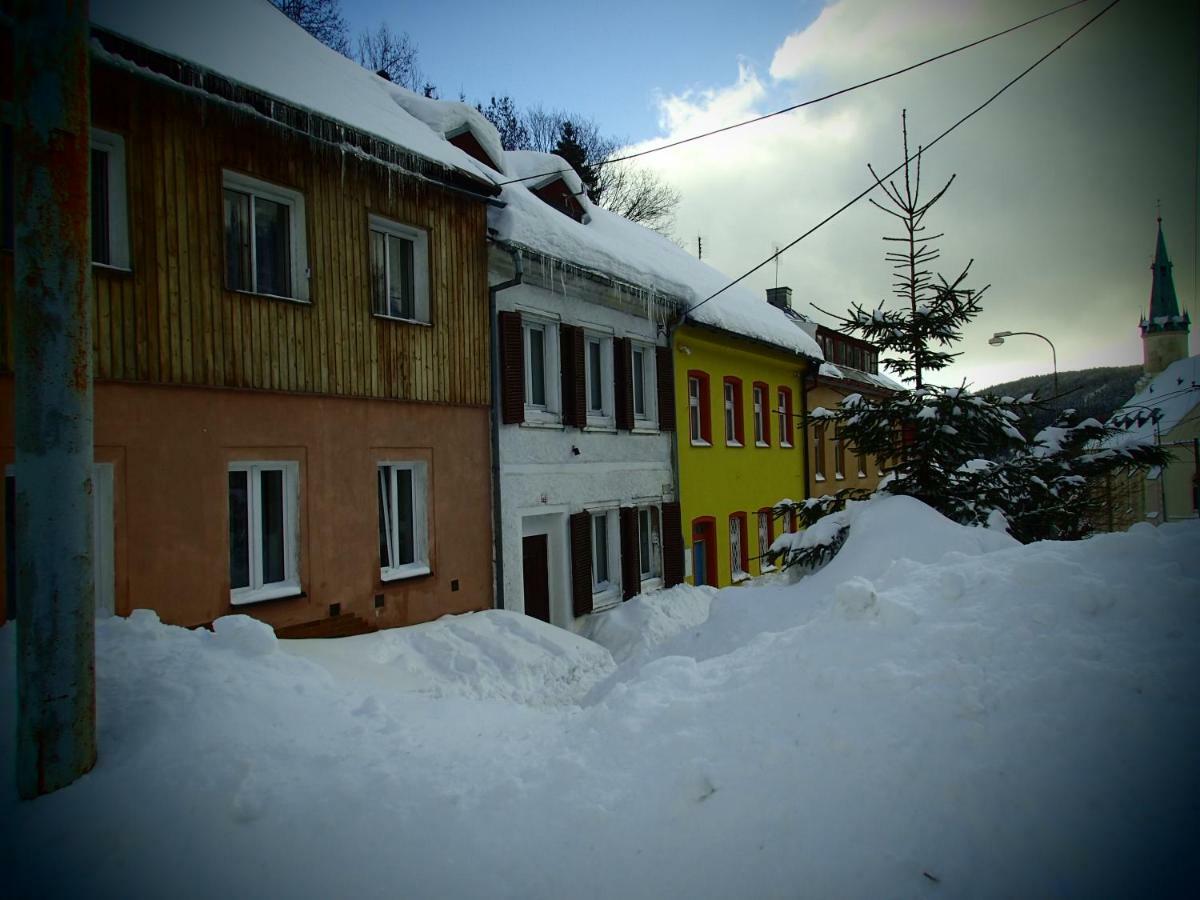 Apartman Pod Bozim Darem Jachymov Bagian luar foto